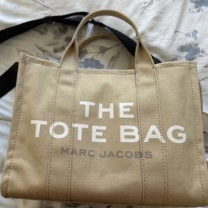 Marc Jacob’s Tote Bag Beige Medium